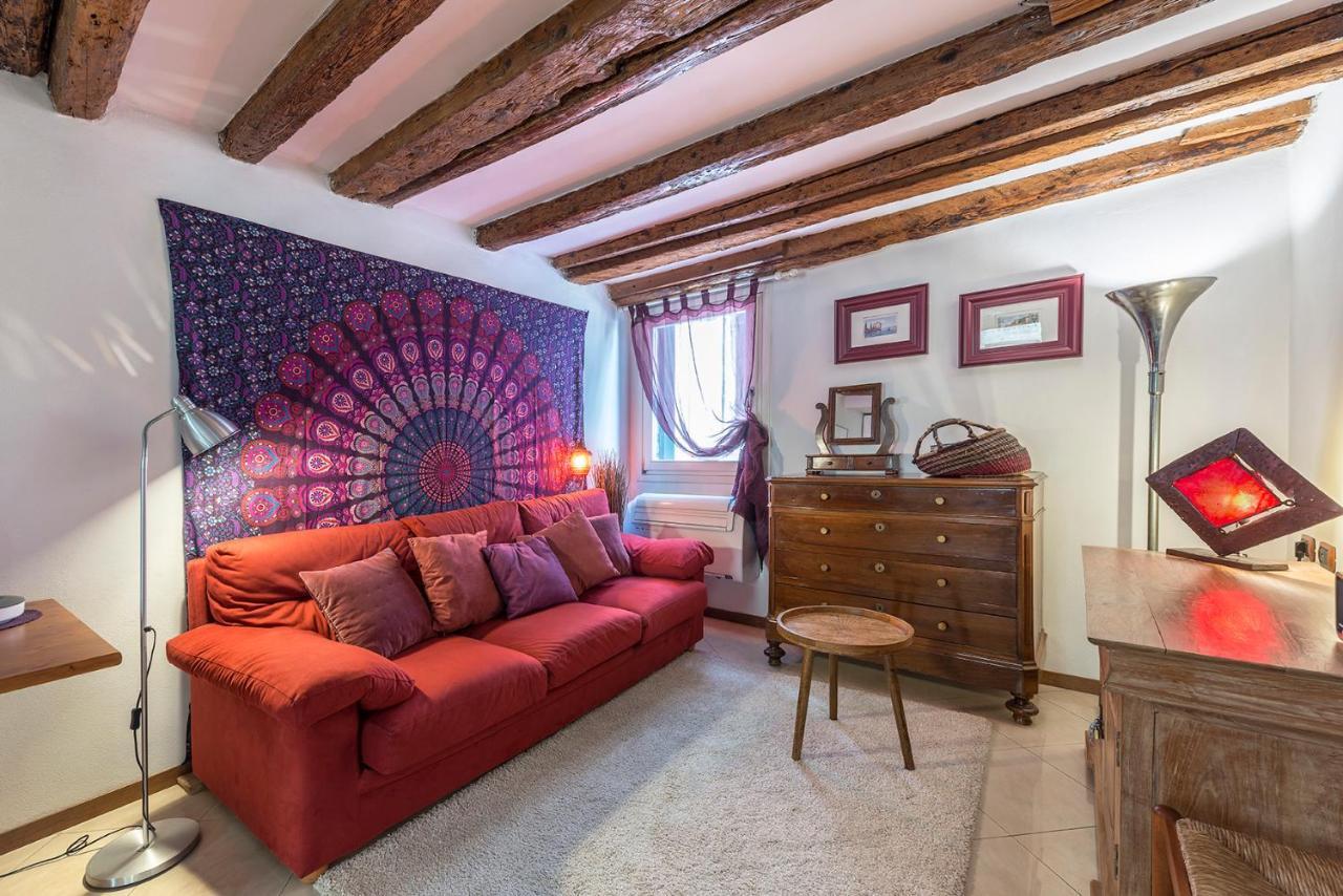 Piccolo - Cozy In The Heart Of Authentic Apartament Wenecja